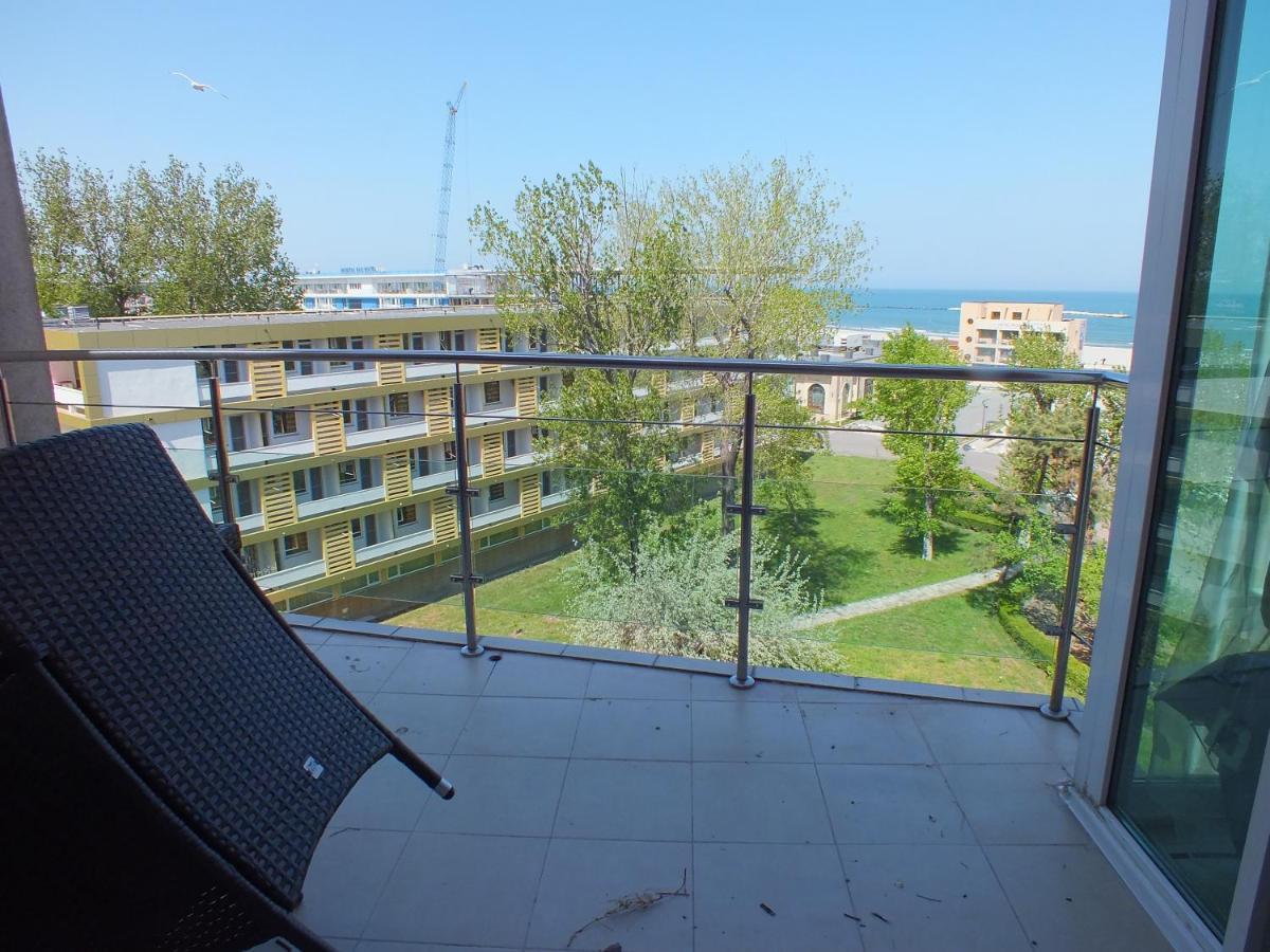 Appartamento SeaSide Piano Bar Apartament Mamaia Esterno foto