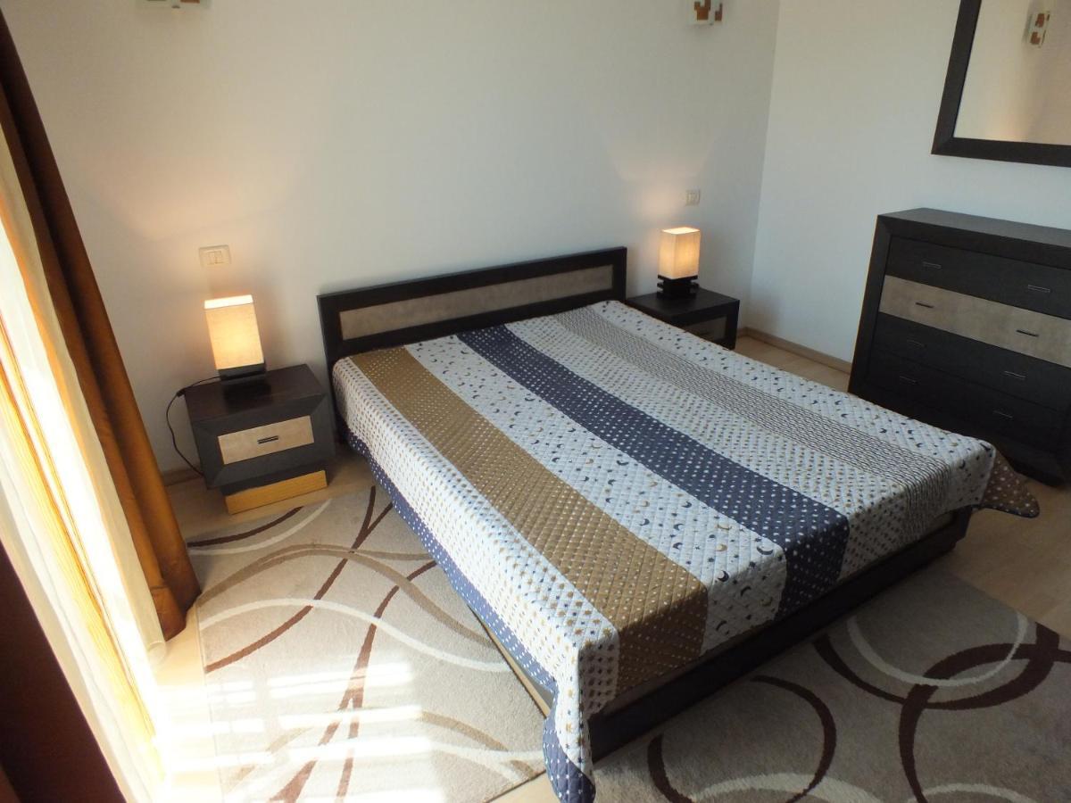 Appartamento SeaSide Piano Bar Apartament Mamaia Esterno foto