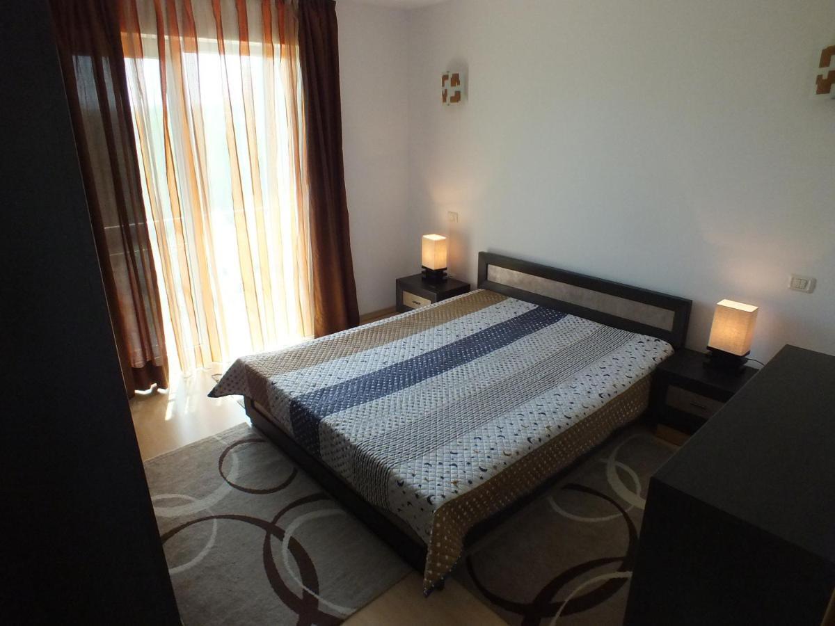 Appartamento SeaSide Piano Bar Apartament Mamaia Esterno foto