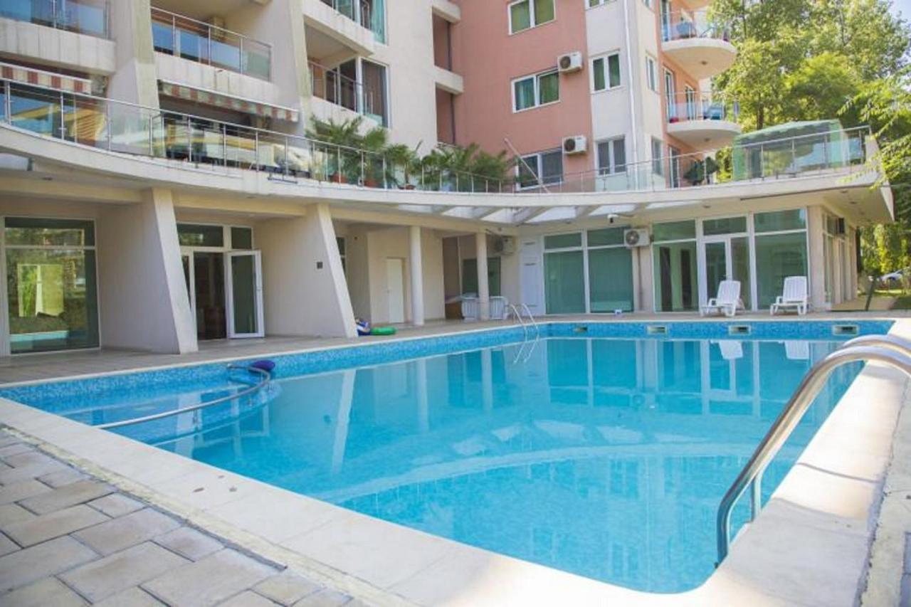 Appartamento SeaSide Piano Bar Apartament Mamaia Esterno foto