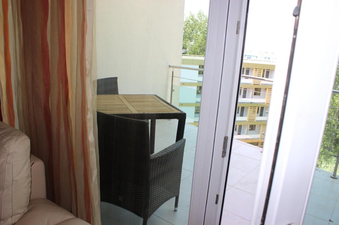 Appartamento SeaSide Piano Bar Apartament Mamaia Esterno foto