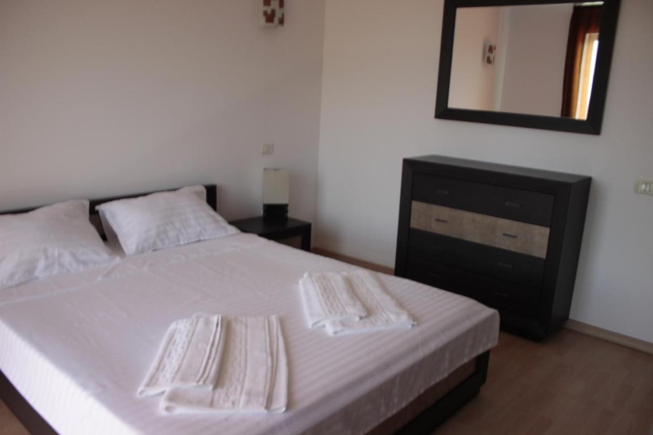 Appartamento SeaSide Piano Bar Apartament Mamaia Esterno foto